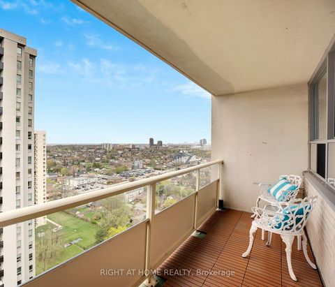Photo 14 at 2101 - 360 Ridelle Avenue, Belgravia, Toronto