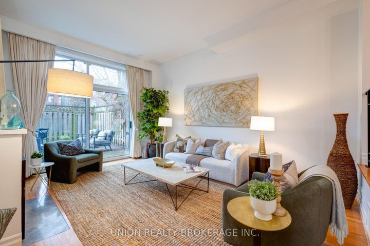 Photo 1 at 9 - 90 Kippendavie Avenue, The Beaches, Toronto