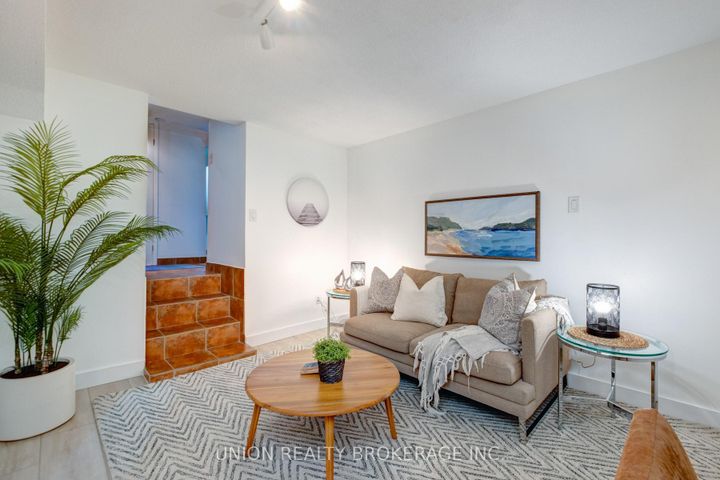 Photo 24 at 9 - 90 Kippendavie Avenue, The Beaches, Toronto