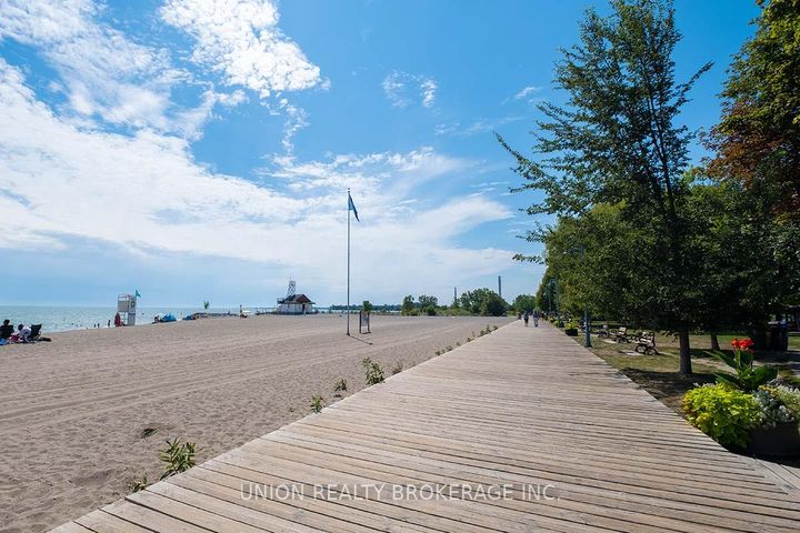 Photo 26 at 9 - 90 Kippendavie Avenue, The Beaches, Toronto