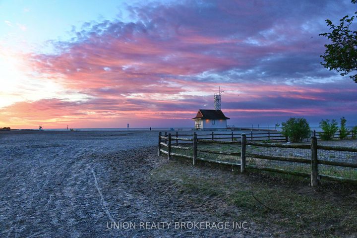 Photo 27 at 9 - 90 Kippendavie Avenue, The Beaches, Toronto