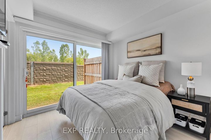 Photo 2 at 90 - 1121 Cooke Boulevard, LaSalle, Burlington