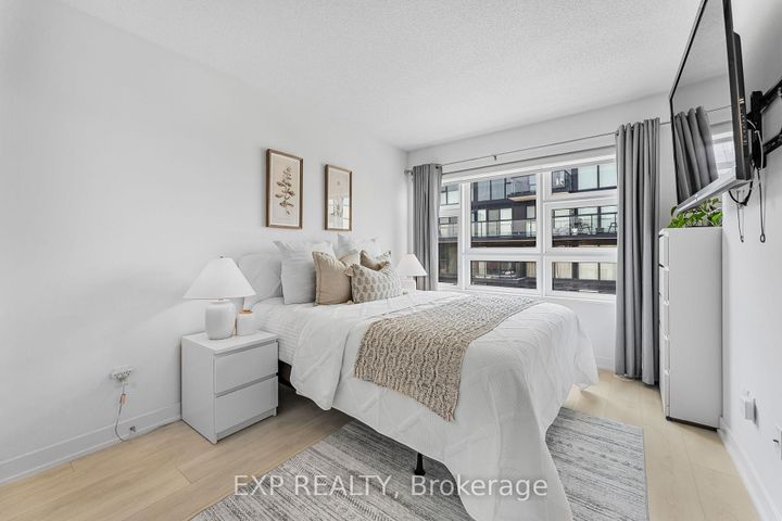 Photo 12 at 90 - 1121 Cooke Boulevard, LaSalle, Burlington