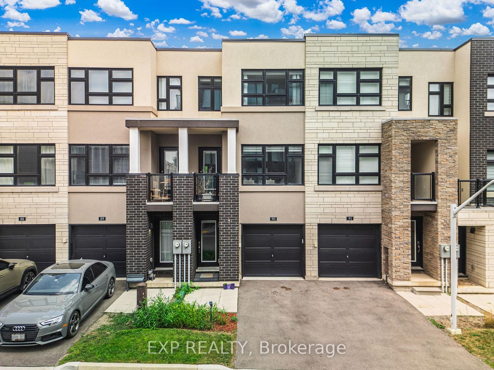 90 - 1121 Cooke Boulevard, LaSalle, Burlington 2