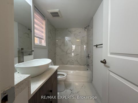 Photo 4 at 204 - 45 Connaught Avenue, Coxwell, Toronto