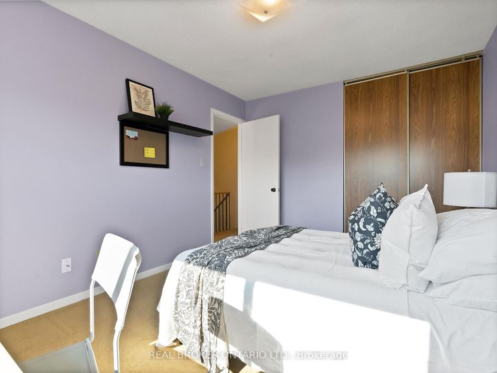 Photo 17 at 46 Swennen Drive, Brampton North, Brampton