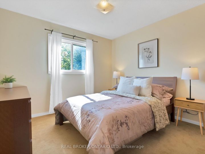 Photo 19 at 46 Swennen Drive, Brampton North, Brampton