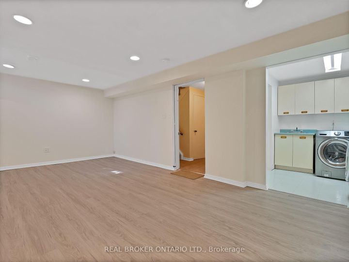 Photo 24 at 46 Swennen Drive, Brampton North, Brampton