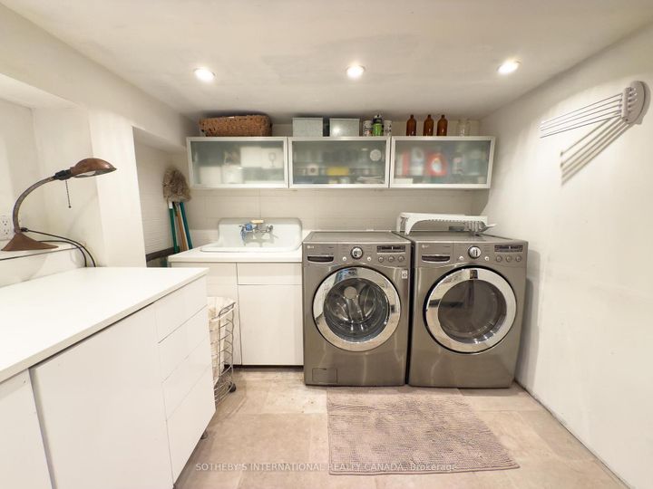 Photo 20 at 426 Sackville Street, South St. James Town, Toronto