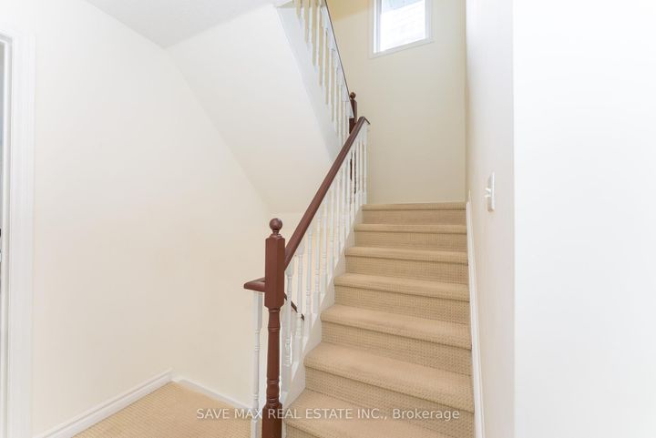 Photo 25 at 25 - 840 Dundas Street W, Erindale, Mississauga