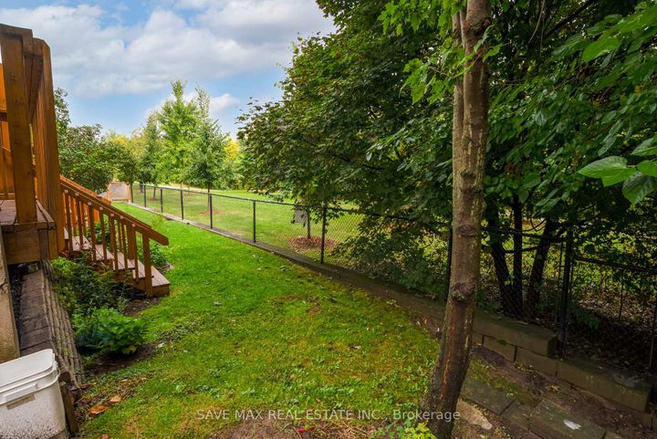 Photo 44 at 25 - 840 Dundas Street W, Erindale, Mississauga