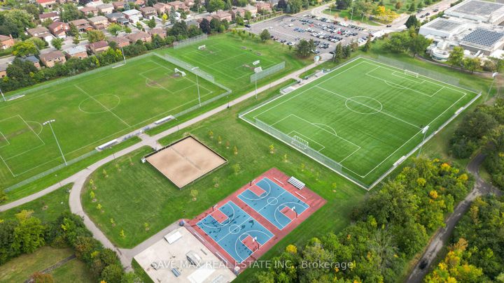Photo 46 at 25 - 840 Dundas Street W, Erindale, Mississauga