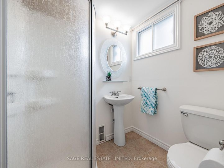 Photo 14 at 46 Watson Crescent, Brampton East, Brampton