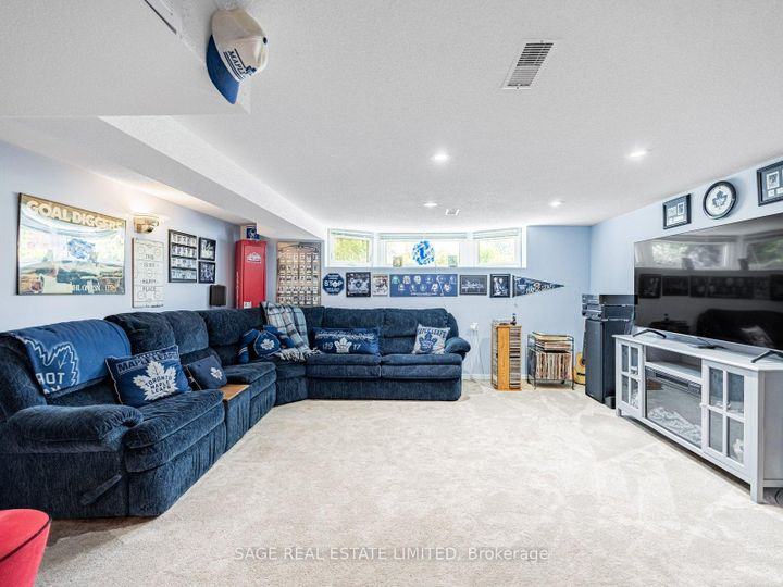 Photo 23 at 46 Watson Crescent, Brampton East, Brampton