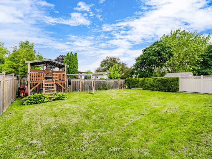Photo 30 at 46 Watson Crescent, Brampton East, Brampton