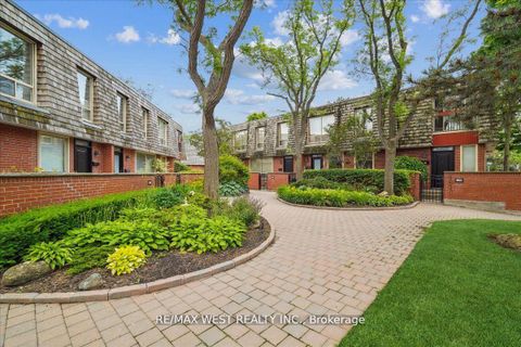Photo 1 at 2 - 69 Upper Canada Drive, Windfields, Toronto