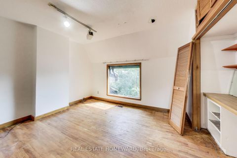 Photo 8 at 248 Cottingham Street, Casa Loma, Toronto