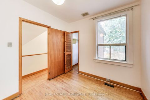 Photo 12 at 248 Cottingham Street, Casa Loma, Toronto