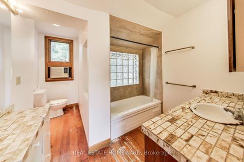 Photo 19 at 248 Cottingham Street, Casa Loma, Toronto