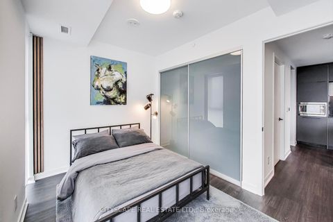 Photo 13 at 1210 - 185 Alberta Avenue, Oakwood Village, Toronto