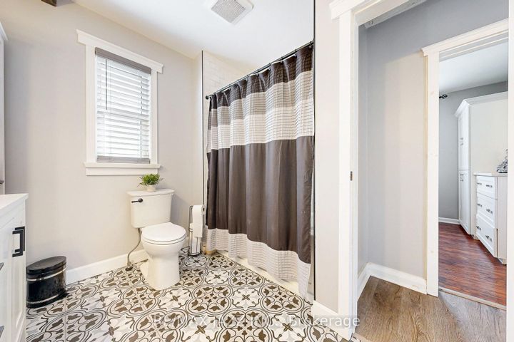 Photo 8 at 361 Oshawa Boulevard N, O'Neill, Oshawa
