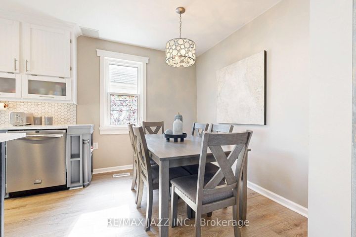 Photo 13 at 361 Oshawa Boulevard N, O'Neill, Oshawa