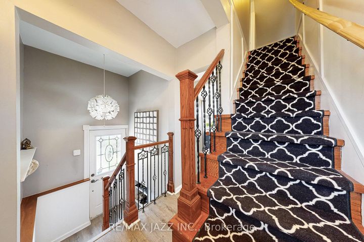 Photo 15 at 361 Oshawa Boulevard N, O'Neill, Oshawa