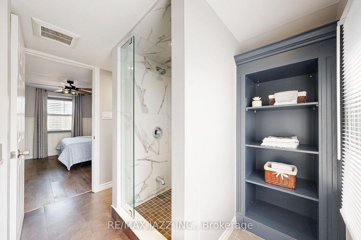 Photo 20 at 361 Oshawa Boulevard N, O'Neill, Oshawa