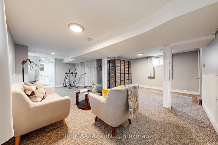 Photo 22 at 361 Oshawa Boulevard N, O'Neill, Oshawa