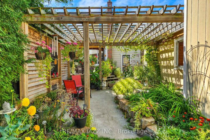 Photo 33 at 361 Oshawa Boulevard N, O'Neill, Oshawa