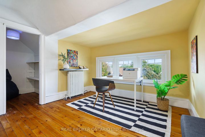 Photo 27 at 202 Prospect Street S, St. Clair, Hamilton