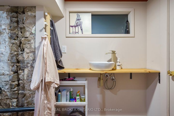 Photo 41 at 202 Prospect Street S, St. Clair, Hamilton