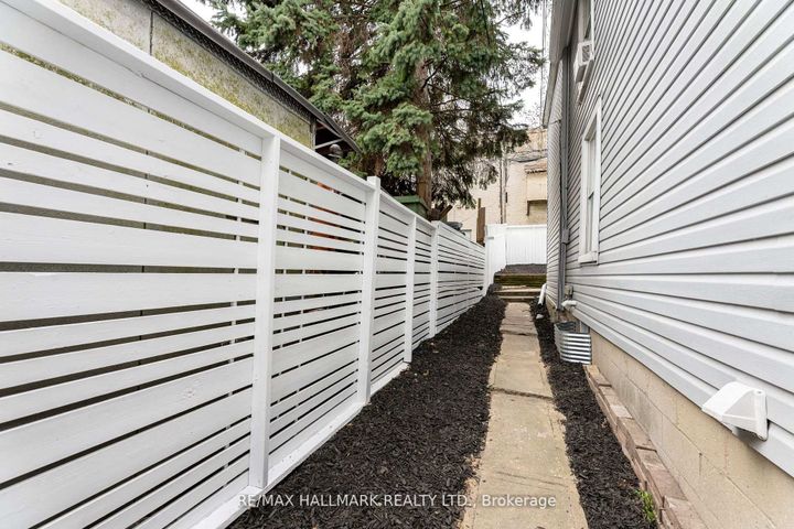 Photo 20 at 106 Willow Avenue, The Beaches, Toronto