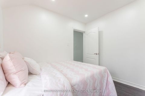 Photo 13 at 106 Willow Avenue, The Beaches, Toronto