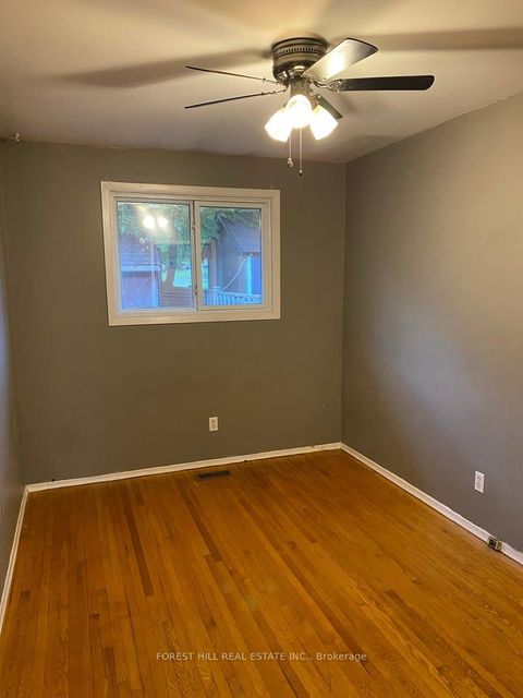 Photo 5 at 30 Bernick Drive, Grove East, Barrie