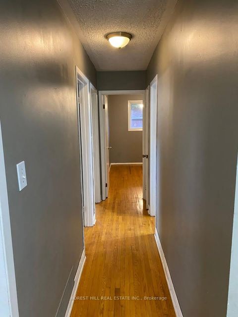 Photo 8 at 30 Bernick Drive, Grove East, Barrie