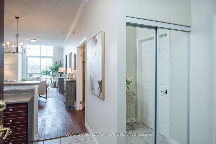Photo 5 at 318 - 262 Dundas Street E, Waterdown, Hamilton