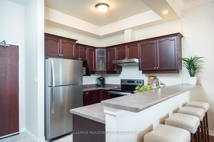 Photo 13 at 318 - 262 Dundas Street E, Waterdown, Hamilton