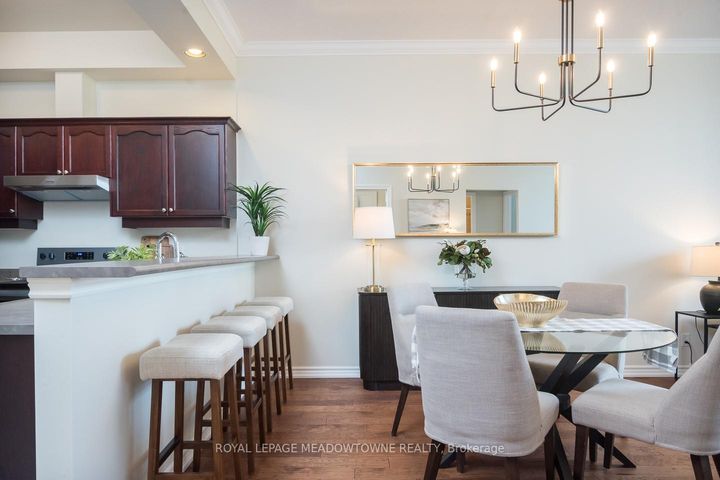 Photo 15 at 318 - 262 Dundas Street E, Waterdown, Hamilton