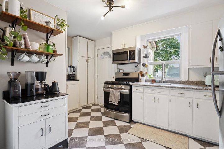 Photo 13 at 108 Greenwood Avenue, South Riverdale, Toronto