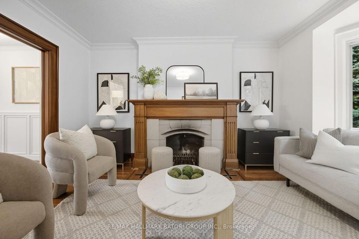 Photo 2 at 458 St Clements Avenue, Lawrence Park South, Toronto
