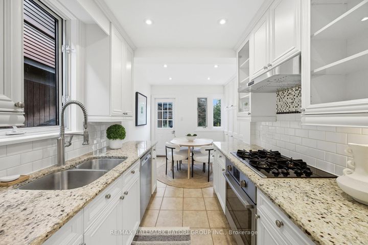 Photo 8 at 458 St Clements Avenue, Lawrence Park South, Toronto