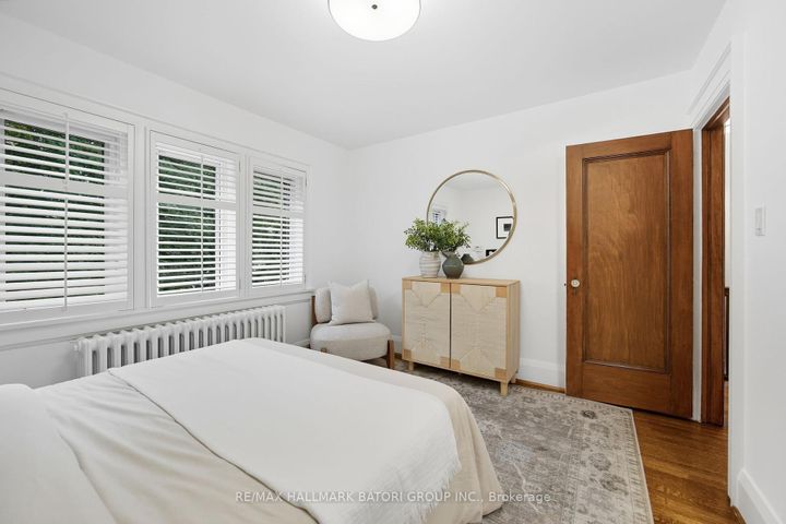 Photo 14 at 458 St Clements Avenue, Lawrence Park South, Toronto