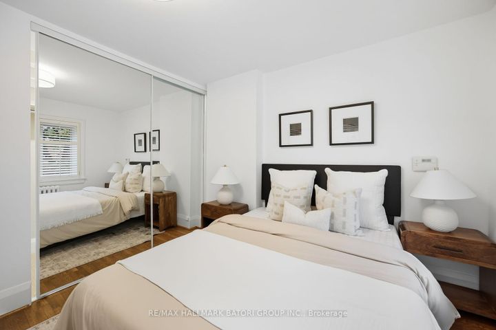Photo 15 at 458 St Clements Avenue, Lawrence Park South, Toronto