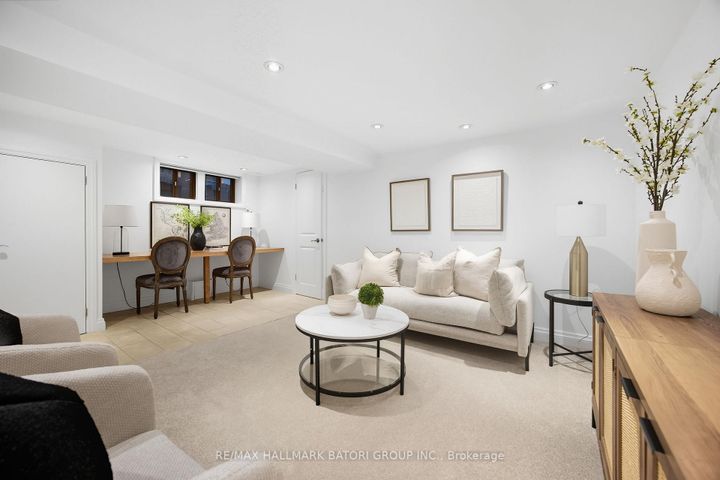 Photo 23 at 458 St Clements Avenue, Lawrence Park South, Toronto