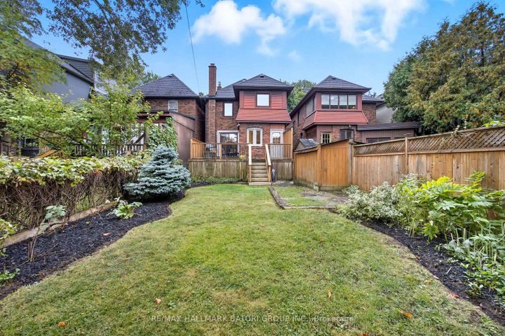 Photo 28 at 458 St Clements Avenue, Lawrence Park South, Toronto