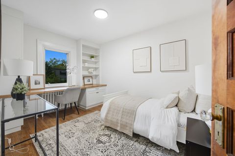 Photo 16 at 458 St Clements Avenue, Lawrence Park South, Toronto
