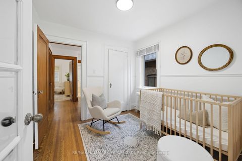 Photo 18 at 458 St Clements Avenue, Lawrence Park South, Toronto