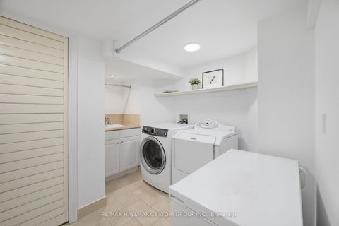 Photo 21 at 458 St Clements Avenue, Lawrence Park South, Toronto
