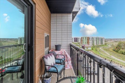 Photo 17 at 405 - 10 Culinary Lane, Rural Barrie Southeast, Barrie